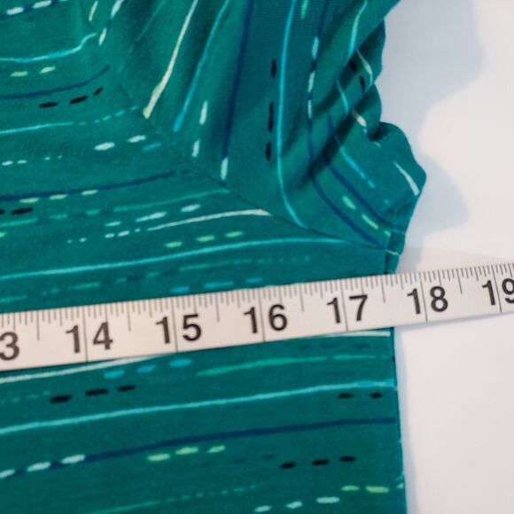 Apt. 9 Shirt Top 3/4 Bell Sleeves Comfy Soft Stretch Size Medium Green - Picture 11 of 13